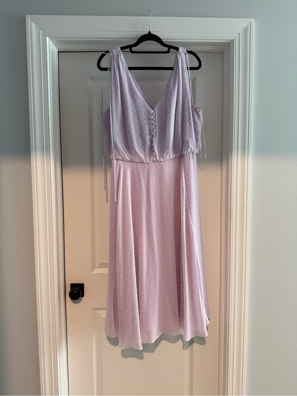 Gal Meets Glam Lavender Sleeveless V-Neck Dot Dress